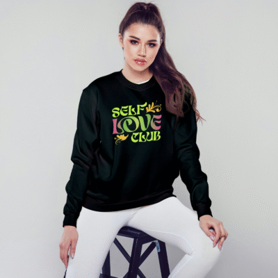 Buzo Hoodie 'Self Love' BeDonato en modelo urbano consciente