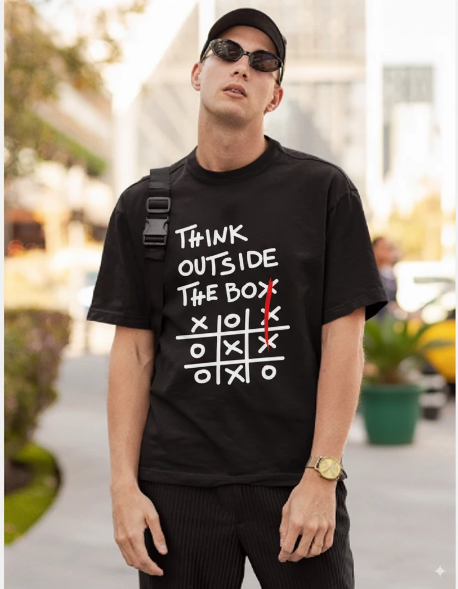 Camiseta 'Think Outside The Box' de BeDonato en modelo urbano creativo